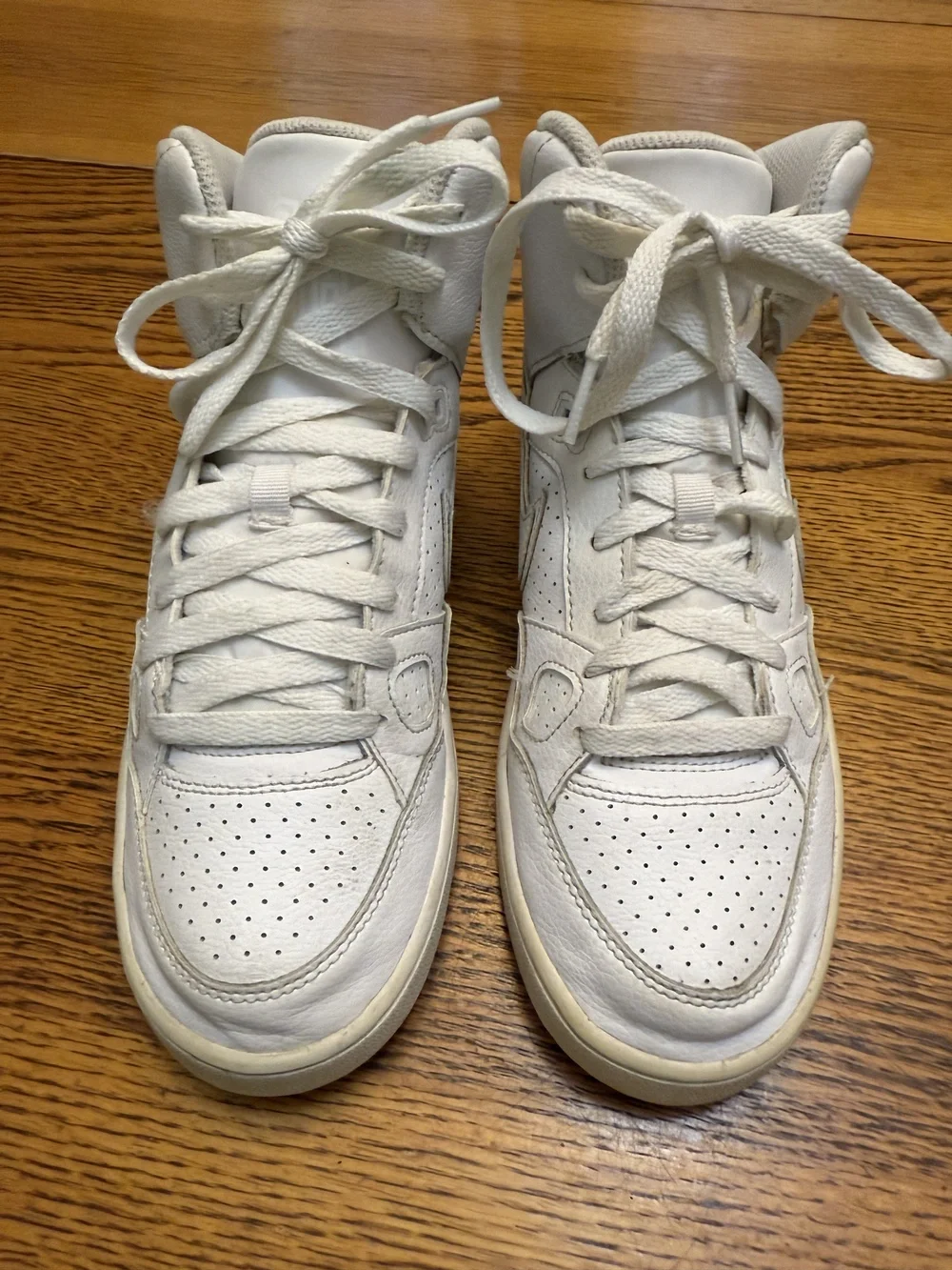 Nike Court Borough Mid Shoes Mens Size 6.5Y High Top Leather 615158-109 Sneakers
